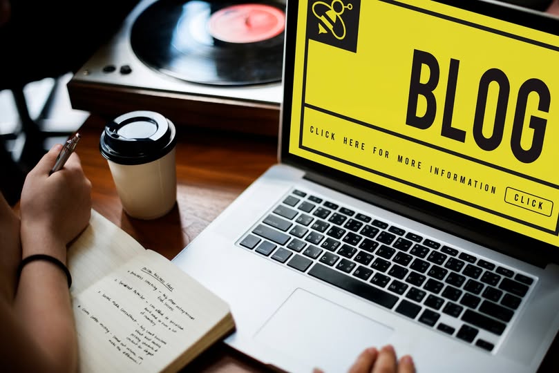 Best Blogs to Read Daily for Marketers and Entrepreneurs
